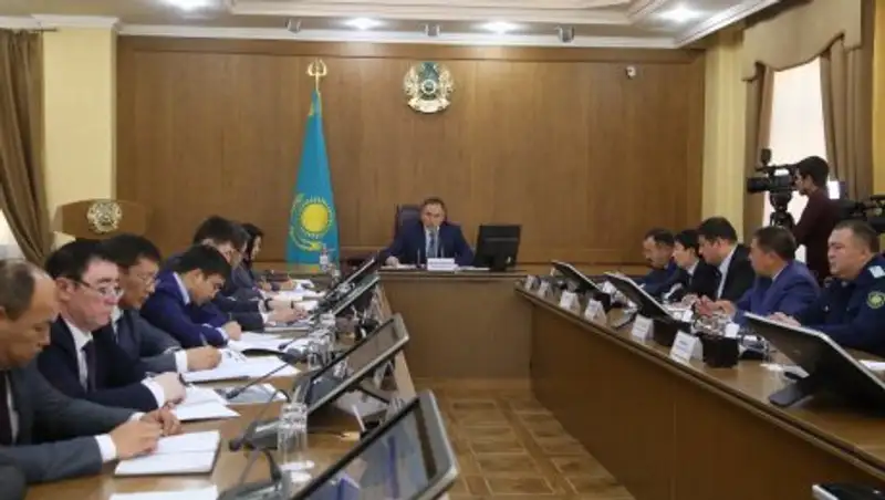 В акимате Жамбылской области обсудили перспективы развития рыбного хозяйства в регионе