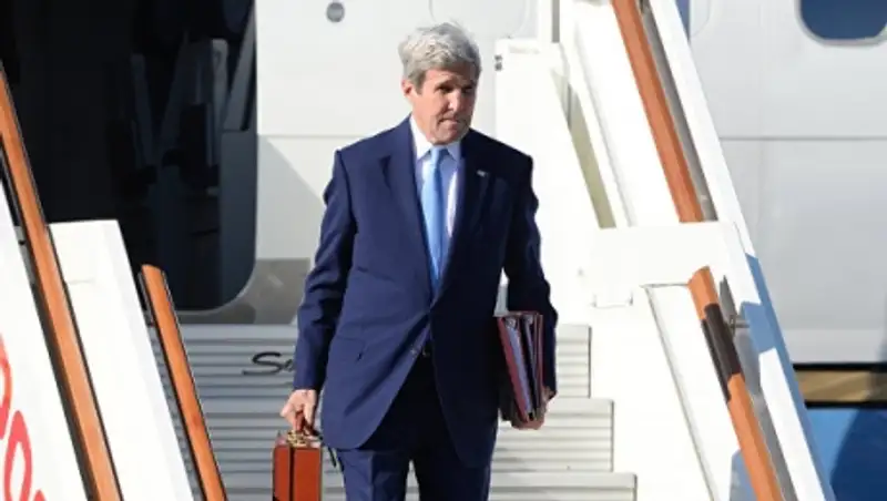 В МИД РФ раскрыли тайну красного портфеля Керри