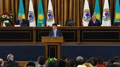 пресс-служба акима Алматы, фото - Новости Zakon.kz от 07.03.2018 13:23