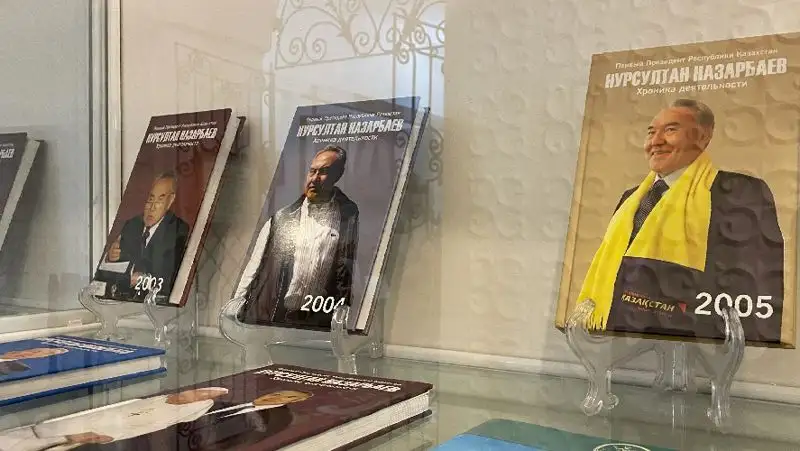 Выставка ко Дню Первого Президента открылась в музее ВКО