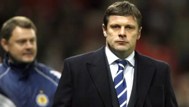 Лужный предложил закрыть въезд на Украину уехавшим в Россию футболистам