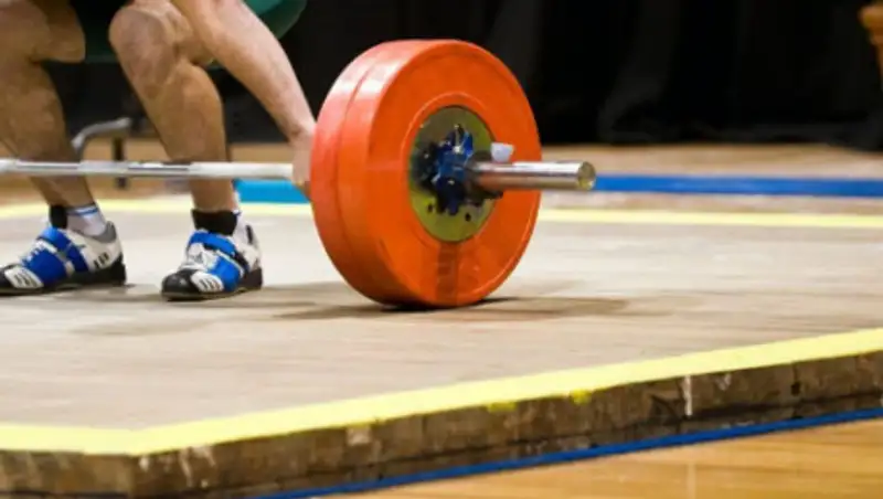 Чемпионы поделились историей успеха с президентом Федерации тяжелой атлетики Казахстана