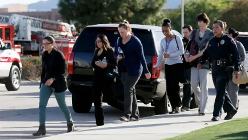 Причиной стрельбы в Калифорнии могла стать ссора на вечеринке