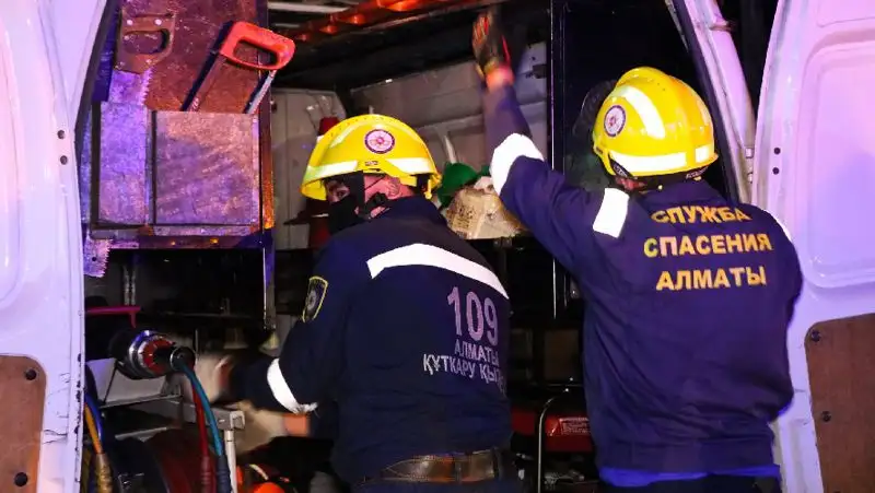 Глава МЧС объяснил, как предлагают пересмотреть пенсионный возраст спасателей