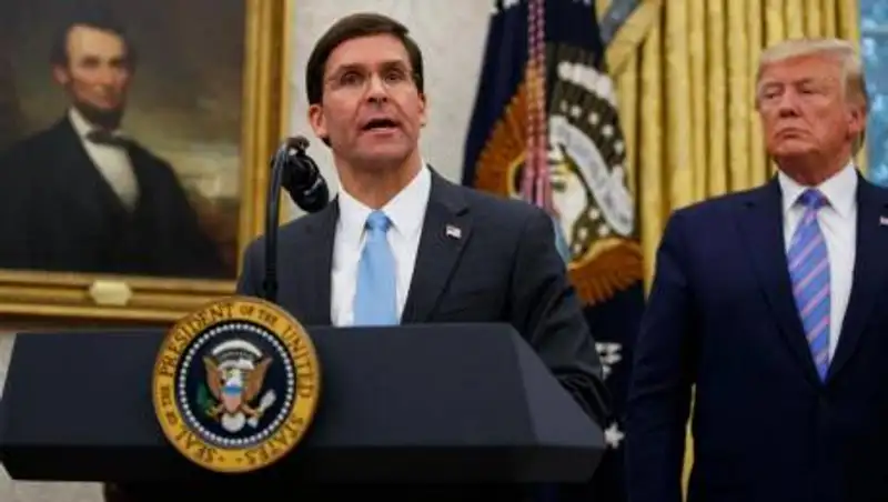 Трамп уволил главу Пентагона