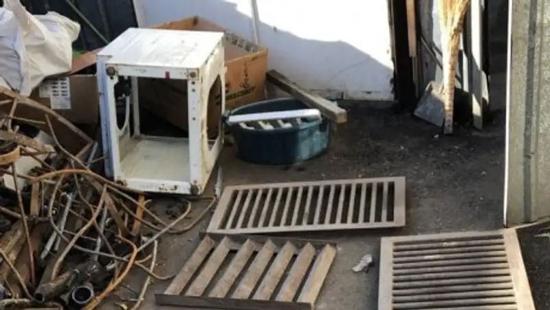 Полиция в Алматы начала ликвидировать пункты по скупке краденых вещей