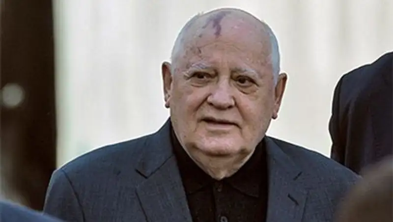 Горбачев выписался из больницы