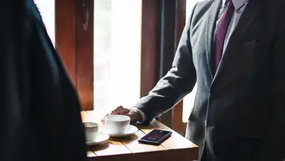 Токаев о богатых бизнесменах: Их не беспокоит судьба страны, фото - Новости Zakon.kz от 16.11.2022 11:12