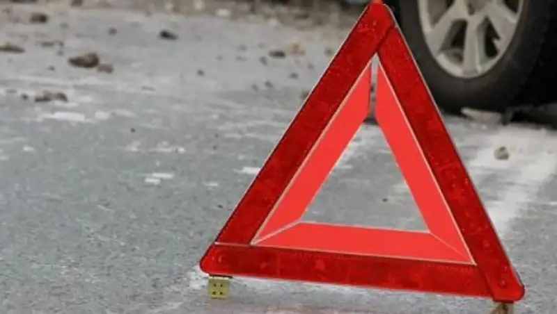 Девушку сбили на месте смертельного ДТП в Рудном