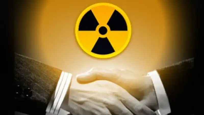 Назарбаев: Казахстан способствует мирному использованию атомной энергии