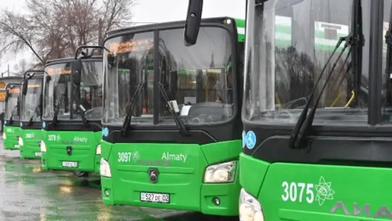 В Алматы закупят еще более 500 новых автобусов