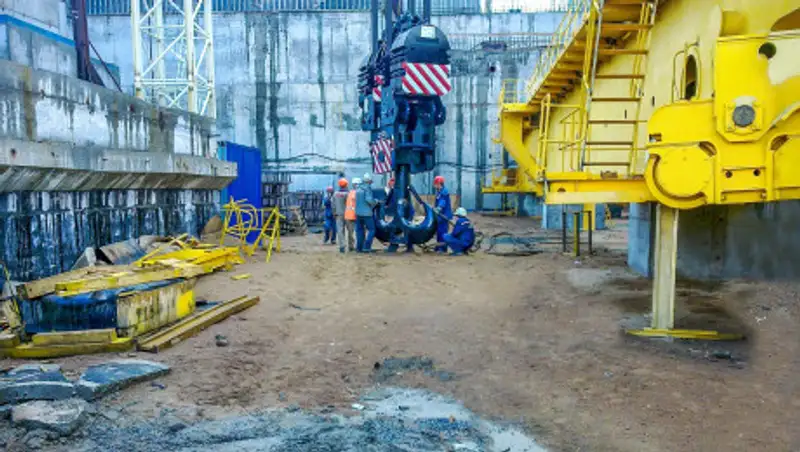 16 иностранных рабочих отравились газом в Караганде