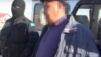 кадр из видео, фото - Новости Zakon.kz от 10.10.2019 17:24