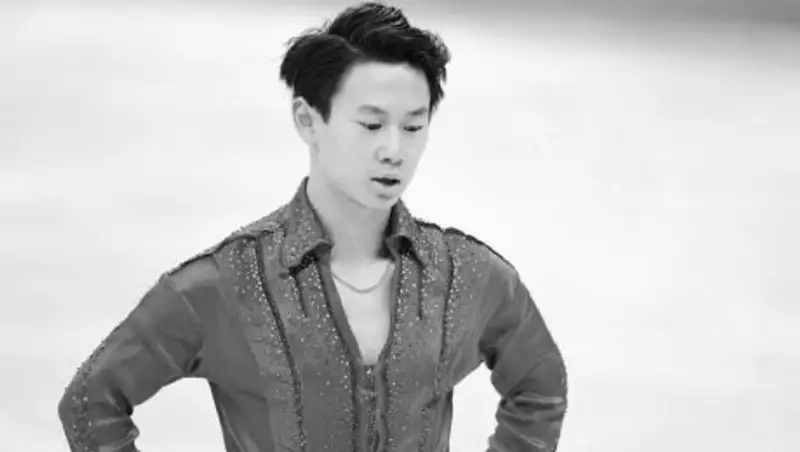 Изготовители извинились за ошибку на баннере в память о Денисе Тен