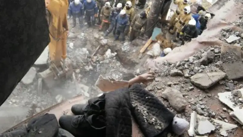 Появились новые фотографии с места ЧП в Шахане