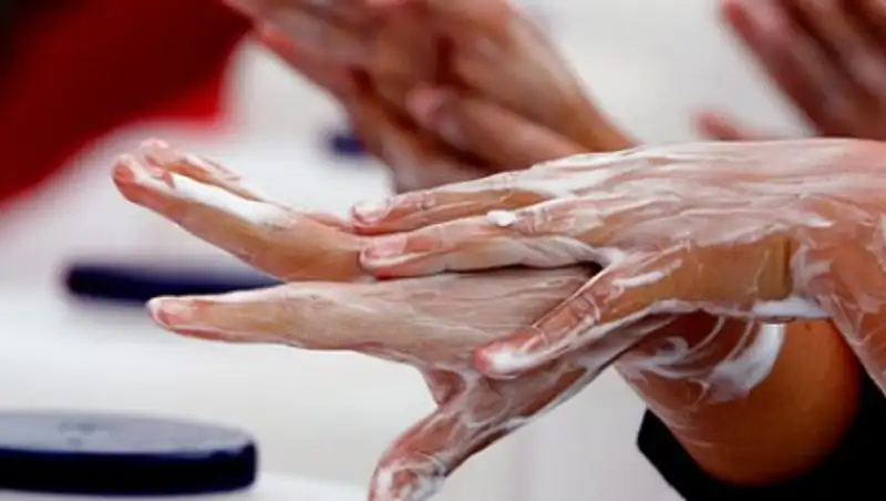 Раскрыт правильный способ мытья рук