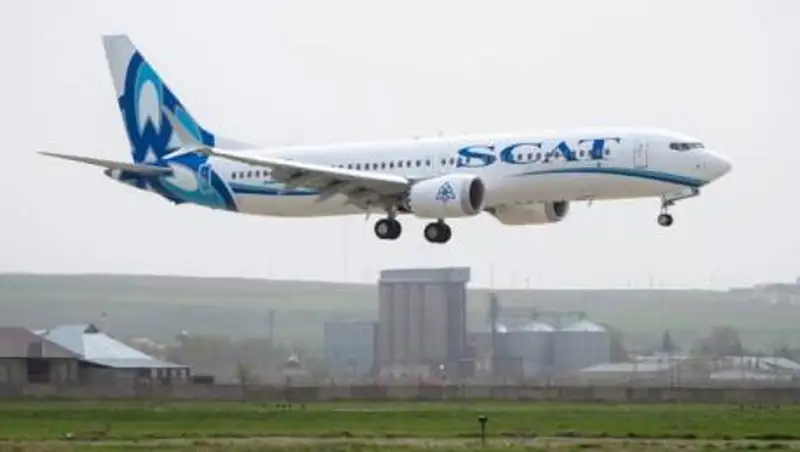 В КГА проводят расследование по инциденту с самолетом SCAT