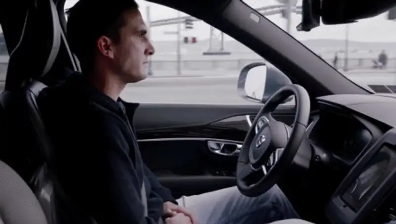 Беспилотные Volvo стали возить клиентов Uber по Сан-Франциско