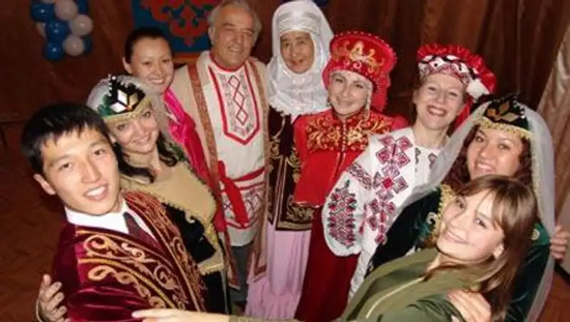 А.Мурадов: Подобие ассамблеи создавали во многих странах мира