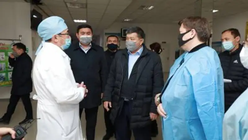 Аким Атырауской области с рабочей поездкой посетил Исатайский район