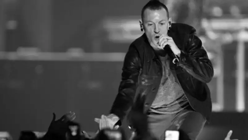 Опубликованы результаты вскрытия тела солиста Linkin Park