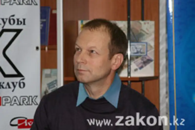 Создатель уникального лингвистического тренинга дал советы по изучению казахского языка, фото - Новости Zakon.kz от 30.11.2011 17:41
