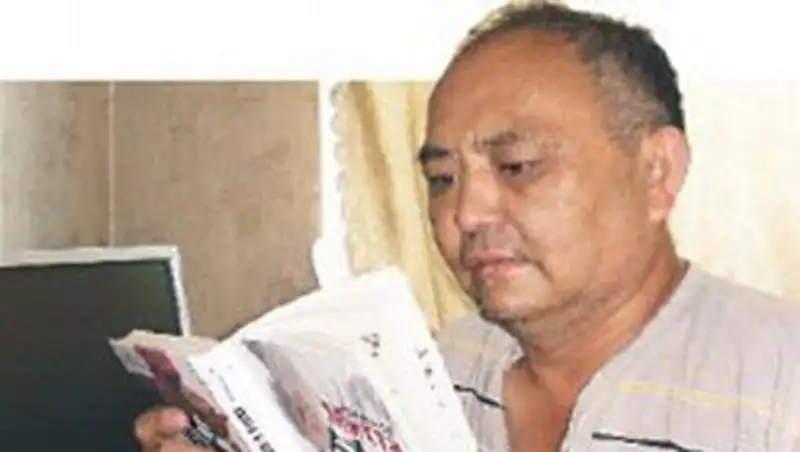 Ушел из жизни казахстанский писатель и музыкант Таласбек Асемкулов