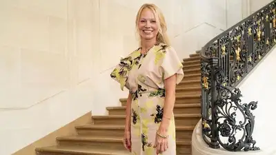 56-летняя Памела Андерсон без макияжа покорила поклонников, фото - Новости Zakon.kz от 04.10.2023 16:08