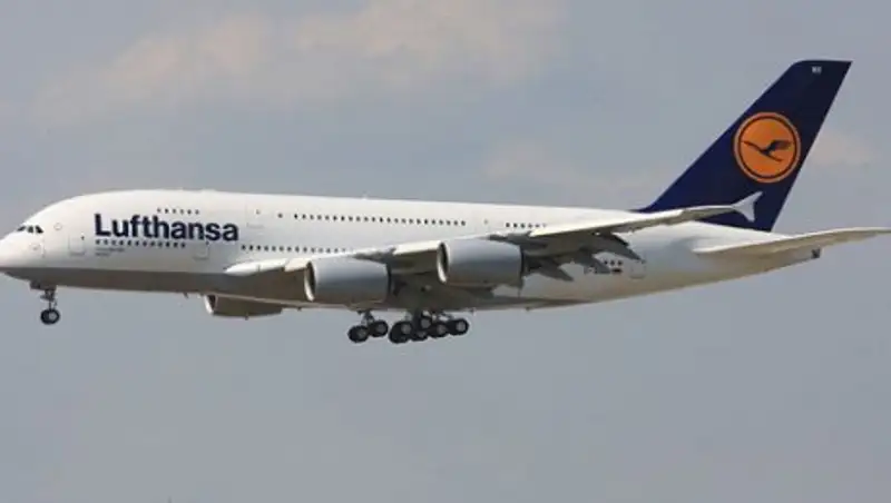 Самолет Lufthansa совершил экстренную посадку в аэропорту Франкфурта