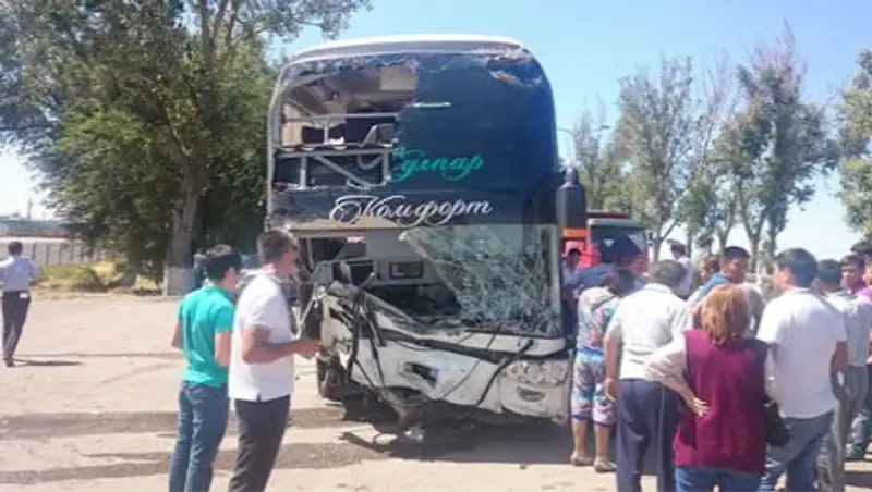 Ставшая инвалидом в результате ДТП пассажирка автобуса отсудила у перевозчика 400 тыс тг