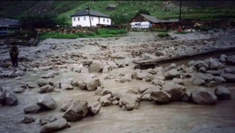 В Алматы до 1 мая изымут земельные участки в районе реки Каргалы, где ранее сошел сель