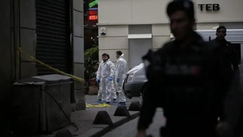 Жители Стамбула боятся выходить на улицы после теракта