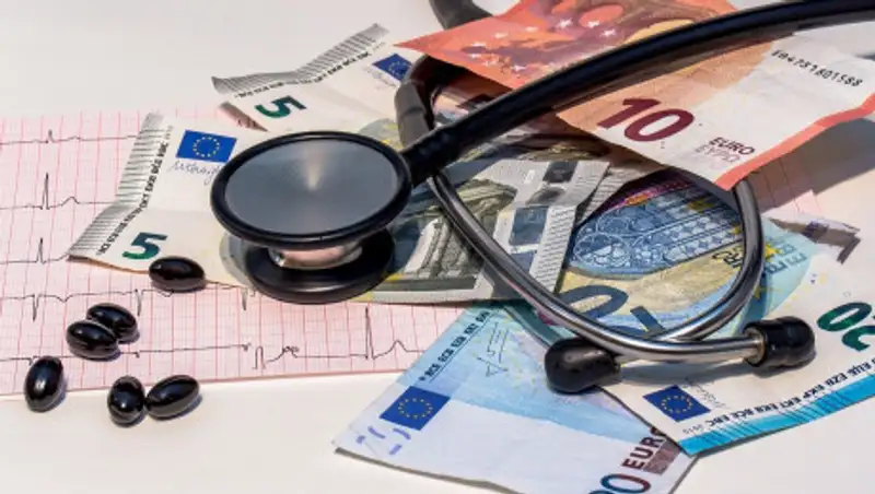 В Китае назвали стоимость лечения пациента с коронавирусом