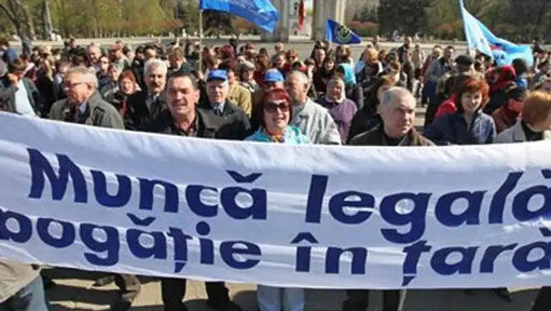 В Молдавии к протестам педагогов решили присоединиться фермеры