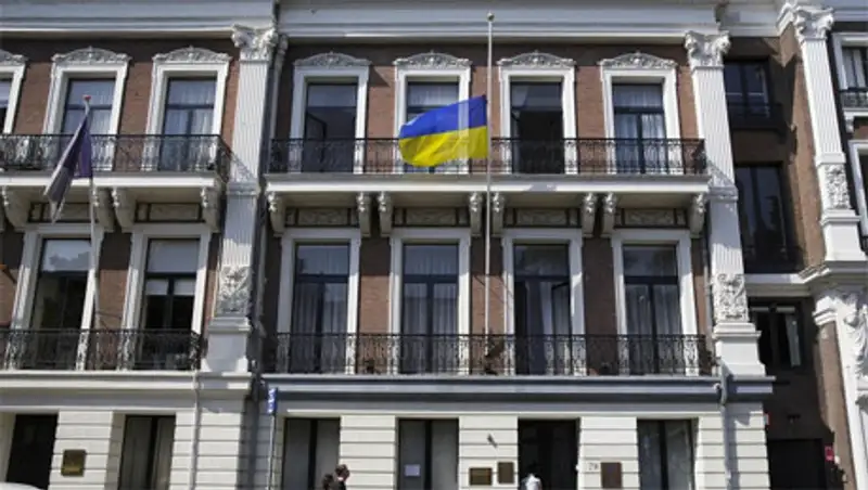 Украина в целях экономии будет вынуждена сократить число своих дипмиссий