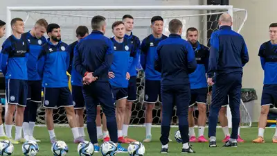 Казахстанские футболисты готовятся к решающим матчам отбора на Евро-2024