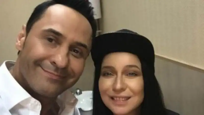 Поклонники не узнали преобразившуюся Елку