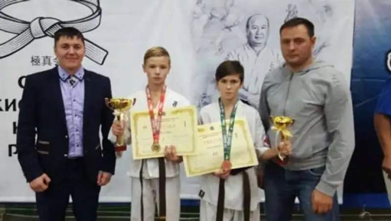 Две золотые медали завоевали на Кубке Евразии каратисты из СКО