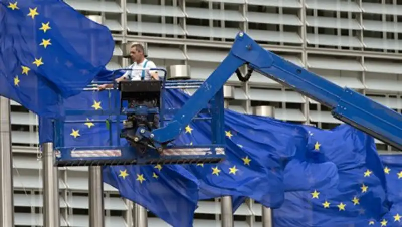 Еврокомиссия начала расследование против Чехии, Польши и Венгрии