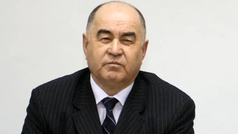 Депутат В. Косарев: Я бы вообще дал по рукам тем, кто возит этих коров