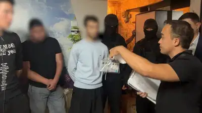 Группа интернет-мошенников обманула казахстанцев на 80 млн тенге  , фото - Новости Zakon.kz от 21.09.2023 10:35