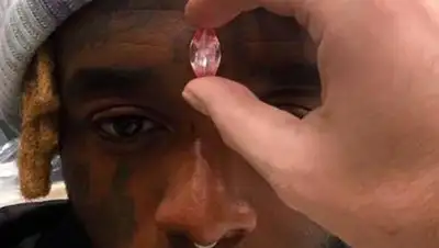 twitter.com/LILUZIVERT, фото - Новости Zakon.kz от 01.02.2021 06:57