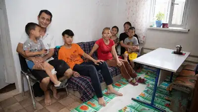 многодетная семья, Алматы, многодетная мать, дети, фото - Новости Zakon.kz от 25.07.2022 14:36