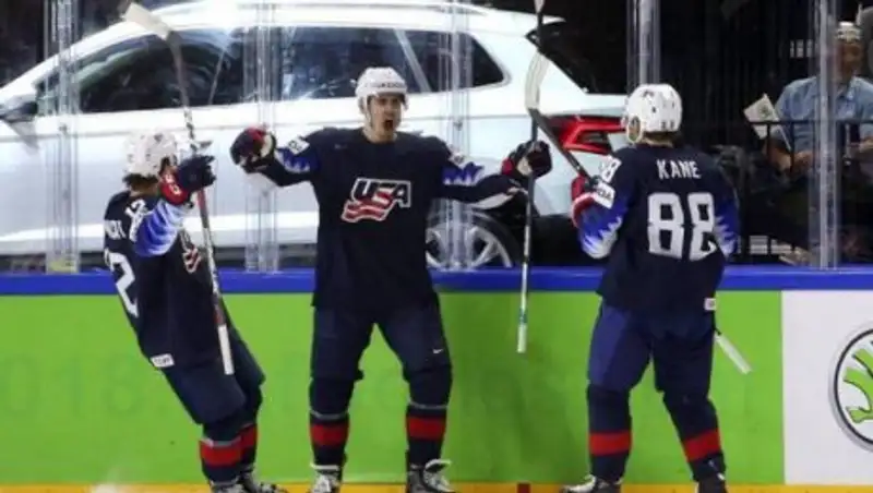 США разгромили Канаду и завоевали "бронзу" чемпионата мира по хоккею