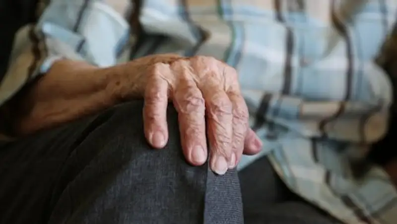 96-летнюю пенсионерку в Семее ограбили лже-сотрудники КСК