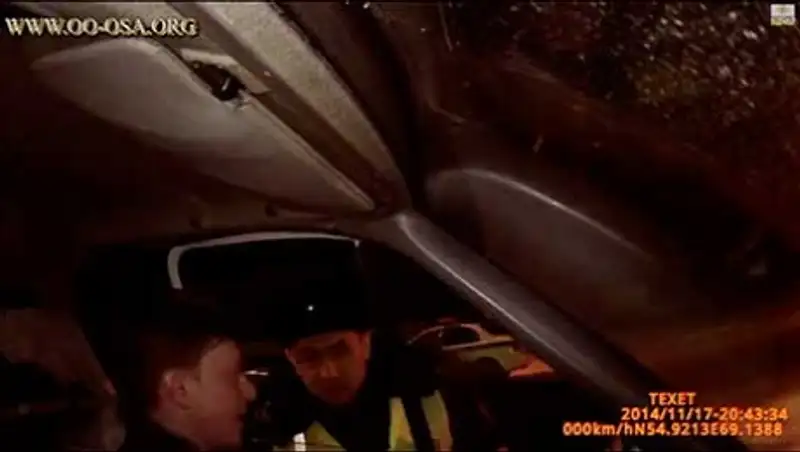 В Петропавловске полицейский оскорбил водителя за просьбу показать служебное удостоверение