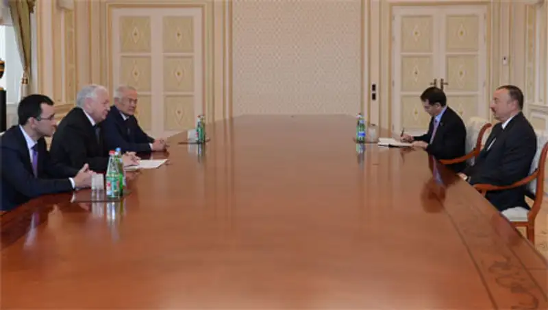 И.Алиев и Джакупов обсудили в Баку развитие казахстанско-азербайджанского сотрудничества