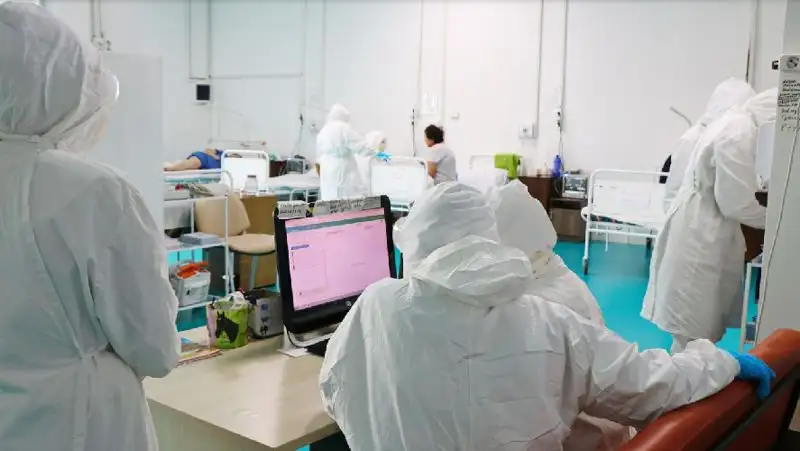 Подвид «омикрон-штамма» способен закончить пандемию – эксперт