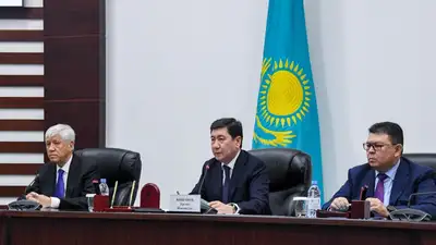 обращение, чиновник, акимат, фото - Новости Zakon.kz от 24.11.2021 16:04