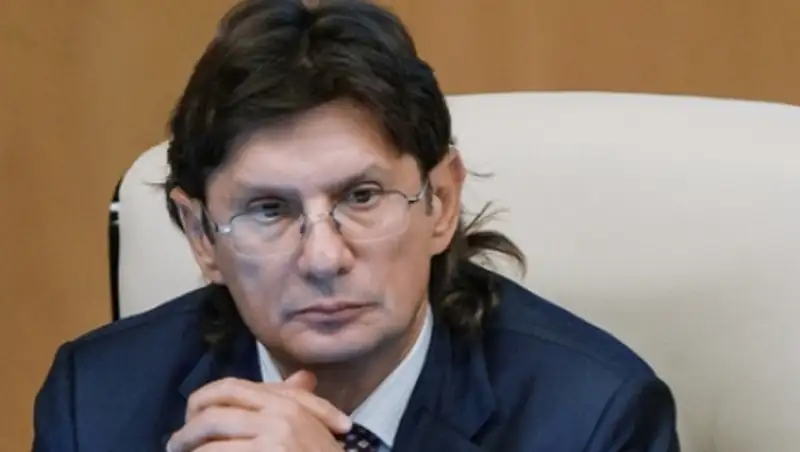 «Лукойл» предсказал нефть по 100 долларов в 2016 году